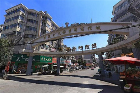 格林学府！精装微住！带车位附房！全明套三！西郊一中